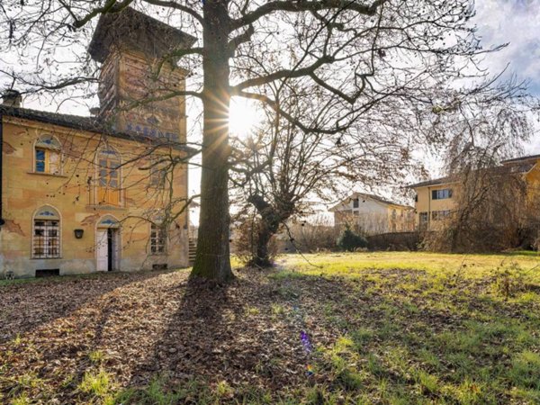 intera palazzina in vendita a Moretta