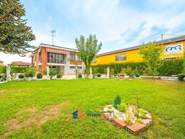 casa indipendente in vendita a Moretta in zona Boglio