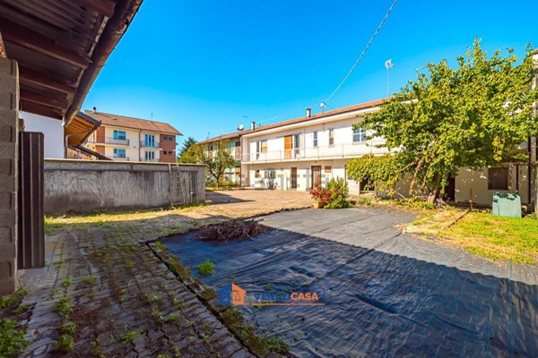 casa indipendente in vendita a Moretta in zona Boglio