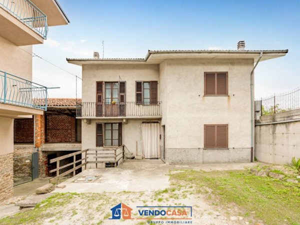 casa indipendente in vendita a Murazzano