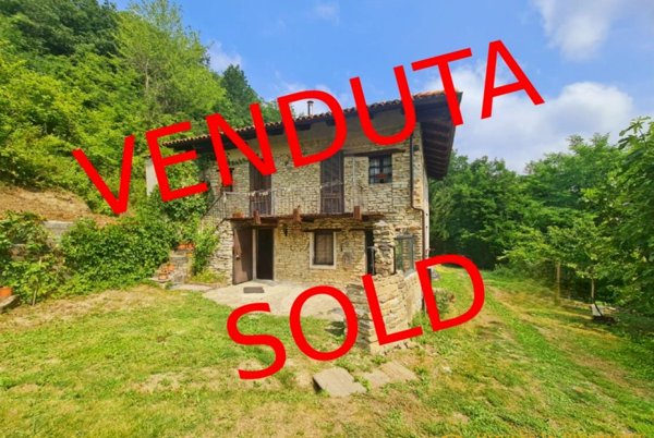 casa indipendente in vendita a Murazzano