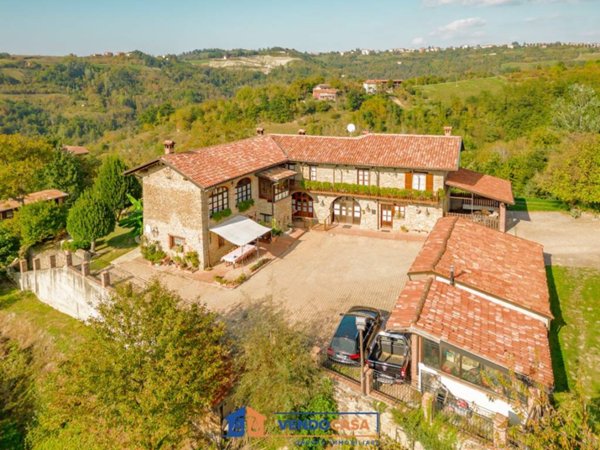 casa indipendente in vendita a Murazzano