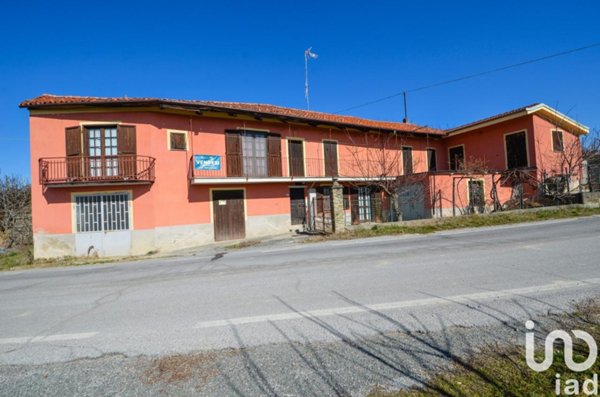 casa indipendente in vendita a Murazzano