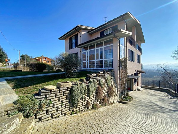 casa indipendente in vendita a Murazzano