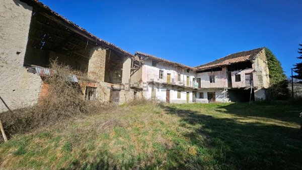 casa indipendente in vendita a Murazzano in zona Rea
