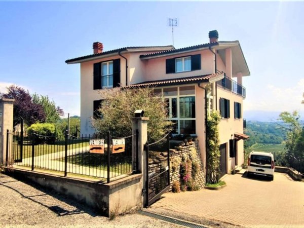 casa indipendente in vendita a Murazzano