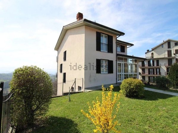 casa indipendente in vendita a Murazzano