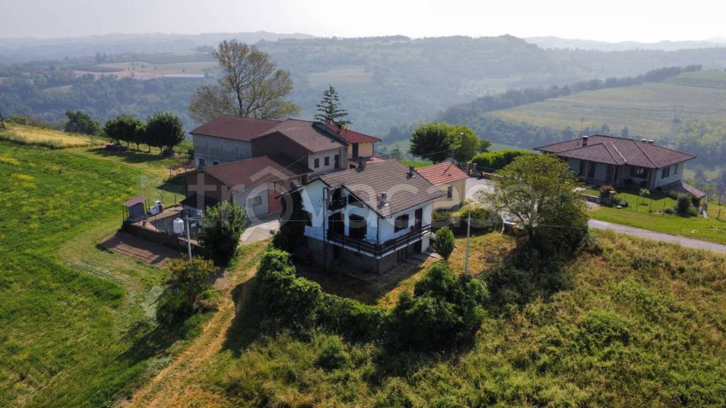 casa indipendente in vendita a Murazzano in zona Mellea