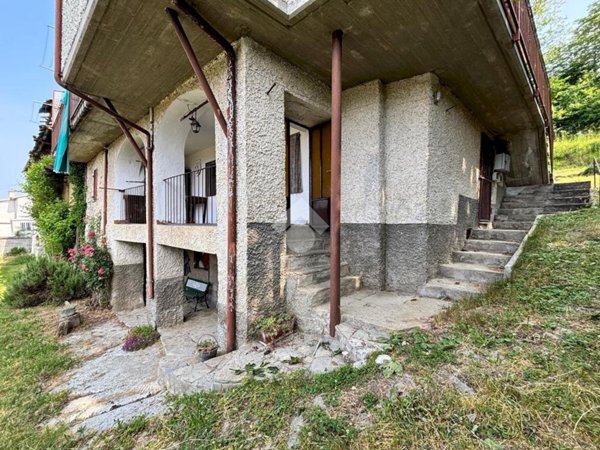 casa semindipendente in vendita a Murazzano in zona Rea