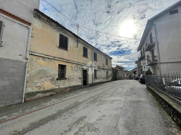 casa semindipendente in vendita a Murazzano