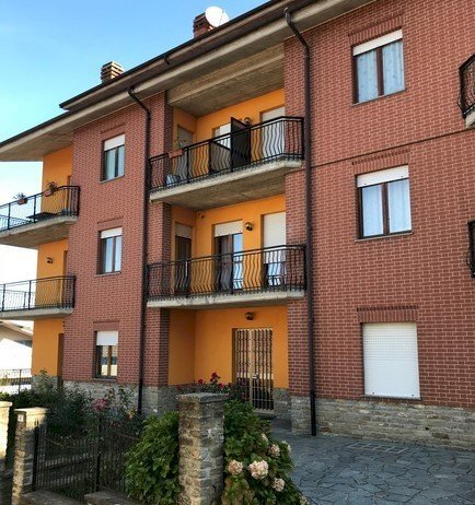 locale di sgombero in vendita a Murazzano