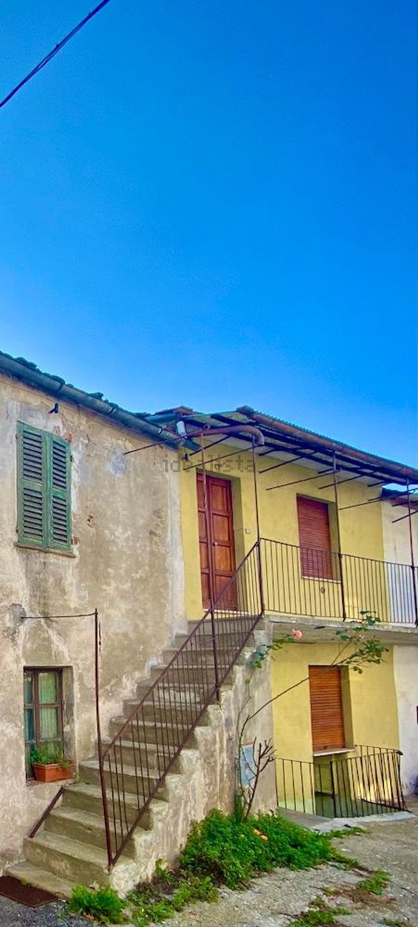 casa indipendente in vendita a Murazzano
