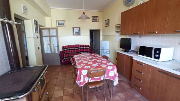 casa indipendente in vendita a Murazzano