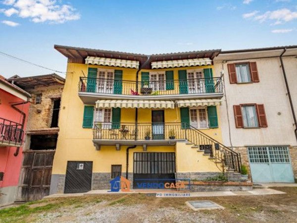casa indipendente in vendita a Murazzano