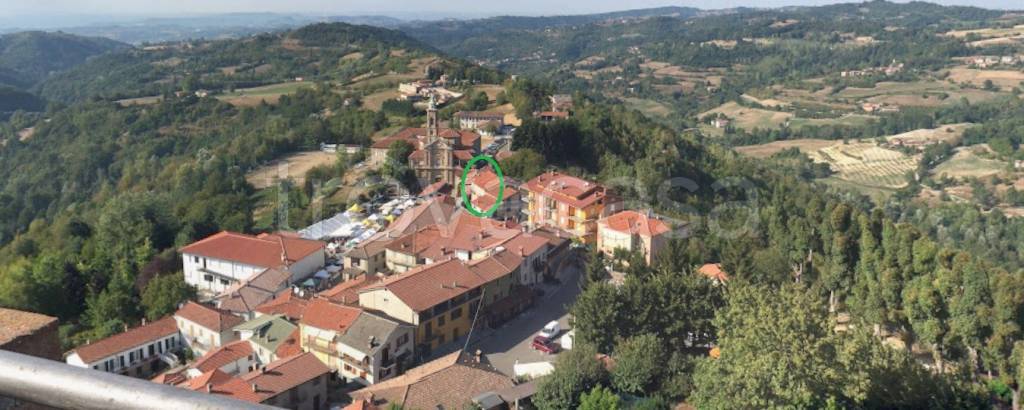 locale di sgombero in vendita a Murazzano