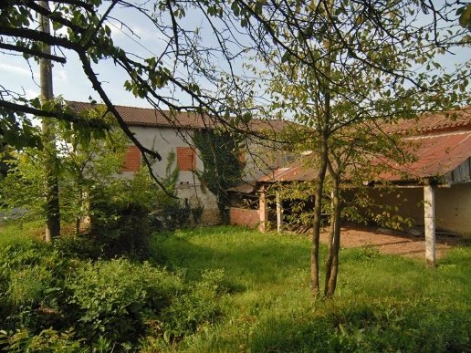 casale in vendita a Murazzano in zona Rea