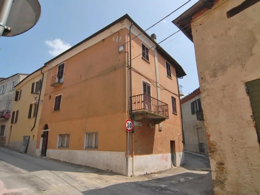appartamento in vendita a Murazzano in zona Rea