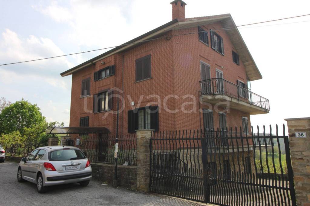 casa indipendente in vendita a Murazzano