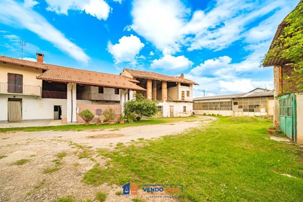 casa indipendente in vendita a Narzole