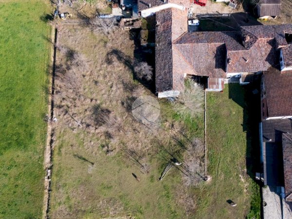 casa indipendente in vendita a Narzole