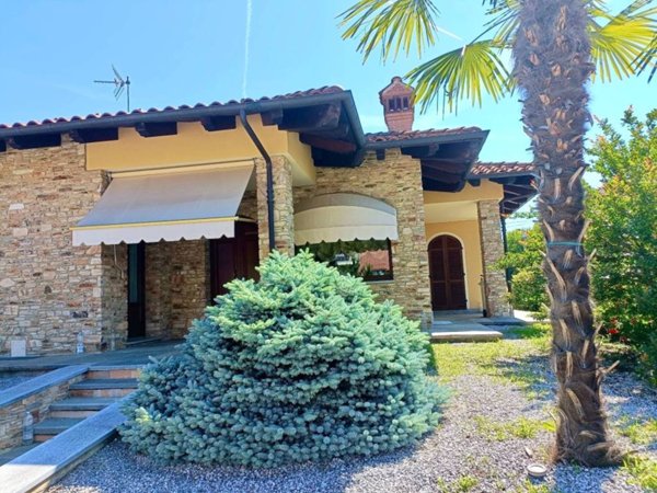 casa indipendente in vendita a Narzole