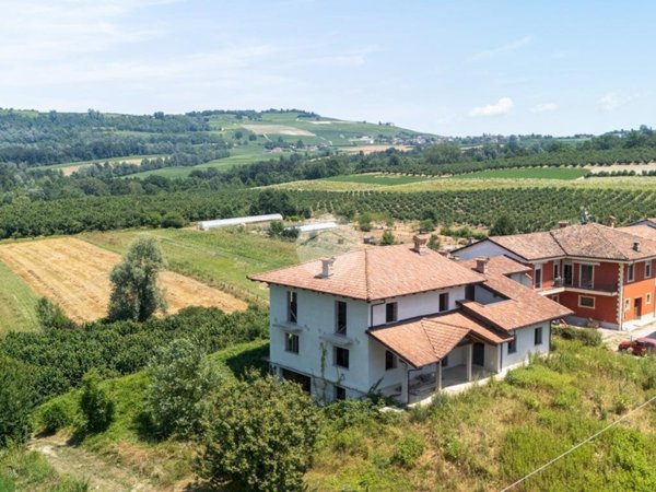 casa indipendente in vendita a Narzole