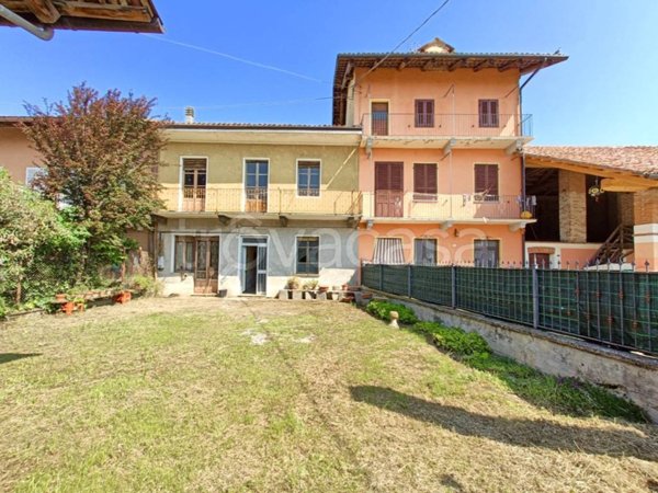 casa indipendente in vendita a Narzole