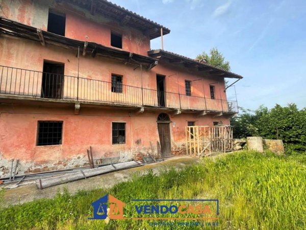 casa indipendente in vendita a Narzole