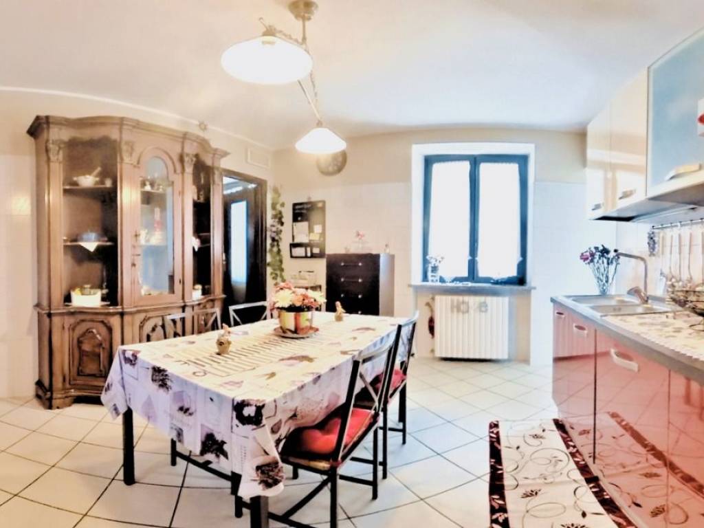 casa indipendente in vendita a Narzole