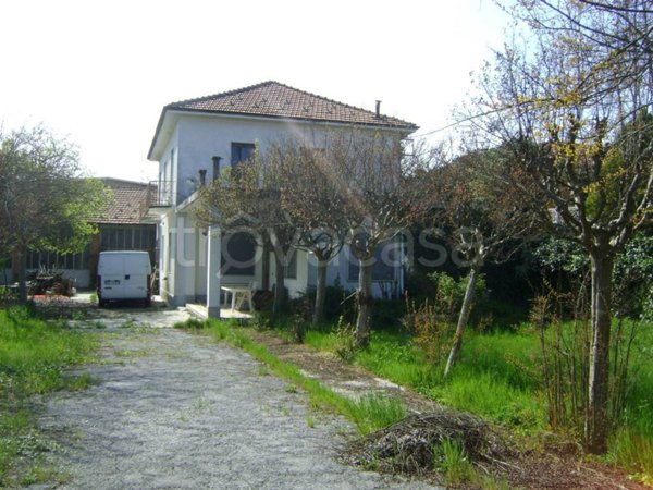 casa indipendente in vendita a Narzole