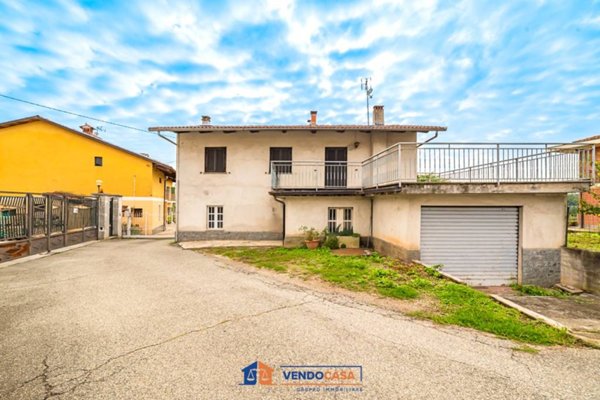 casa indipendente in vendita a Narzole