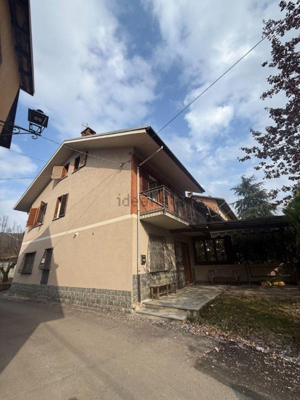 casa indipendente in vendita a Narzole