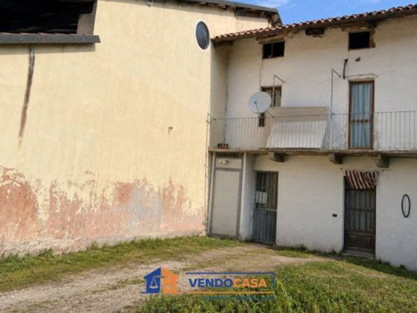 casa indipendente in vendita a Narzole