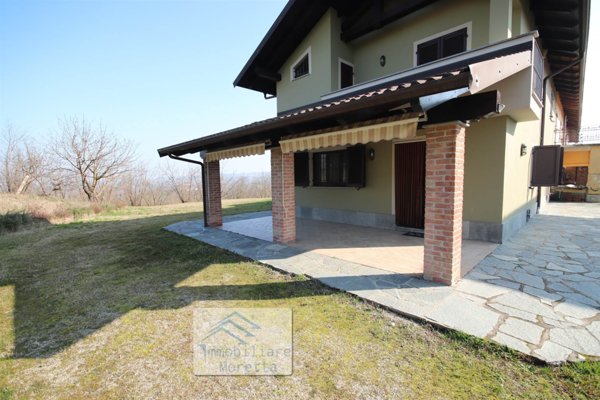 casa indipendente in vendita a Neive