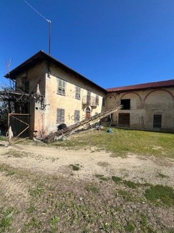 quadrivano in vendita a Neive