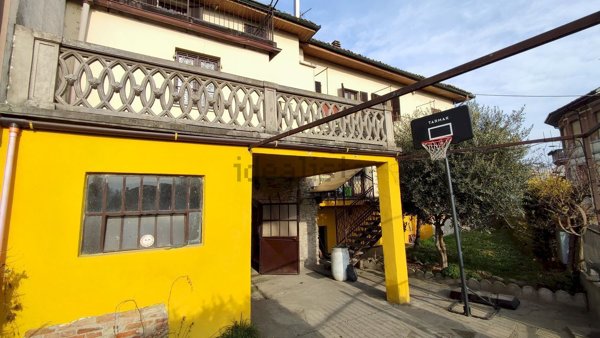 casa indipendente in vendita a Neive