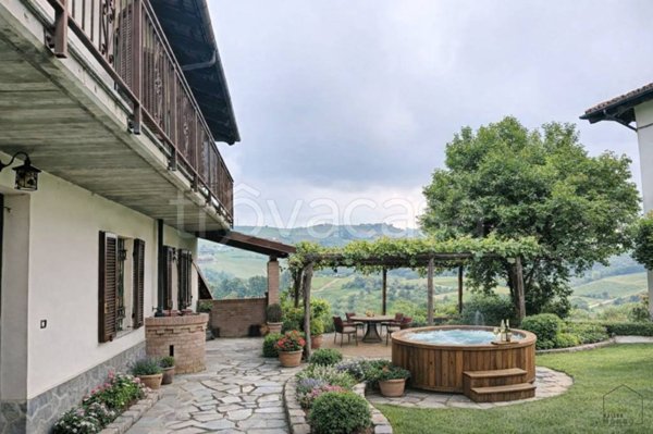 casa indipendente in vendita a Neive