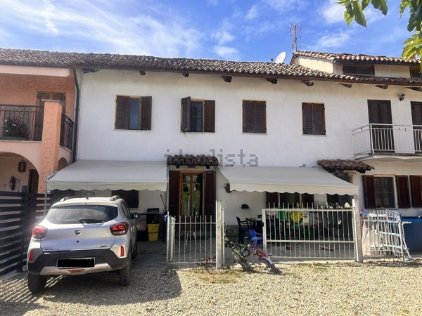 casa indipendente in vendita a Neive