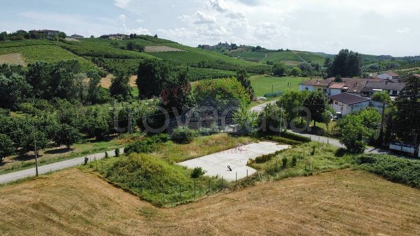 casa indipendente in vendita a Neive