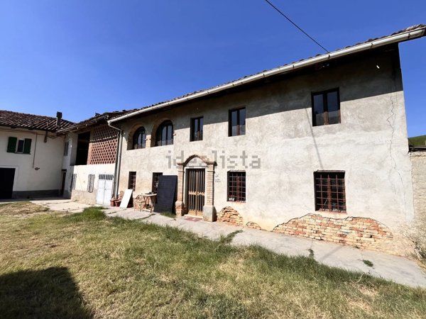 quadrivano in vendita a Neive