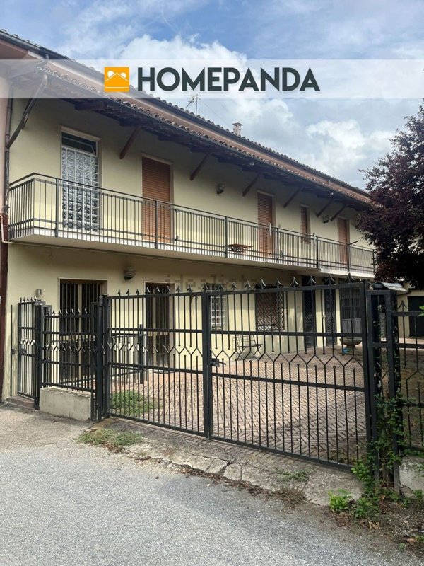 casa indipendente in vendita a Neive