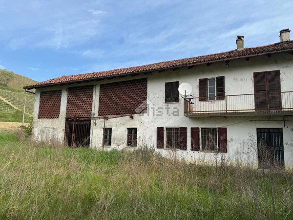casa indipendente in vendita a Neviglie
