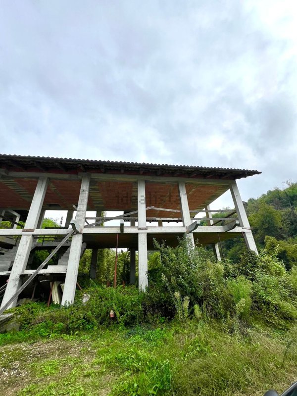 casa indipendente in vendita a Neviglie