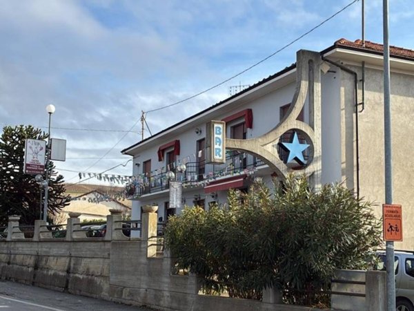 casa indipendente in vendita a Neviglie