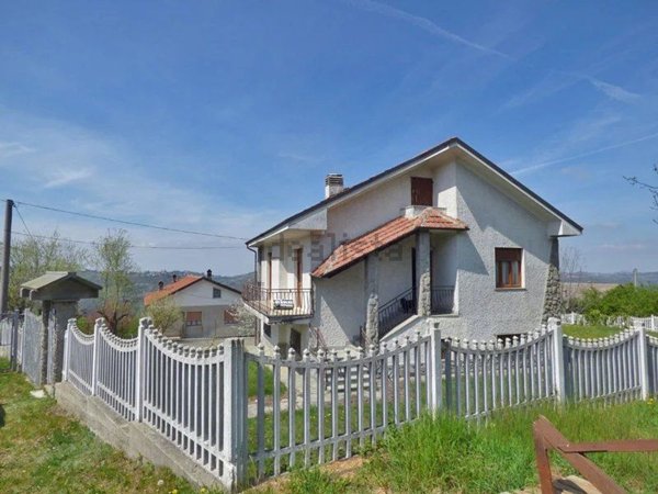 casa indipendente in vendita a Niella Belbo