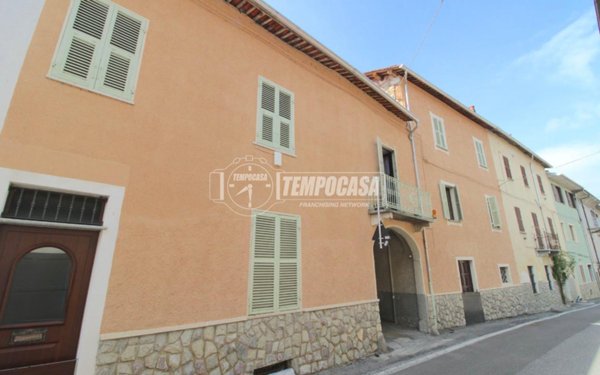 casa indipendente in vendita a Niella Tanaro