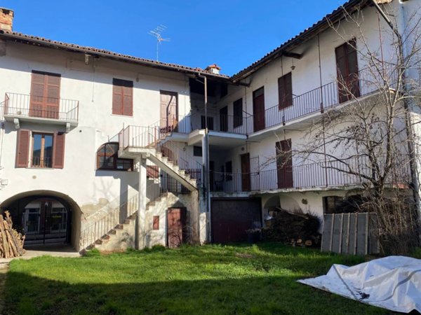 intera palazzina in vendita a Niella Tanaro