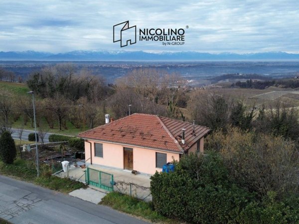 casa indipendente in vendita a Novello