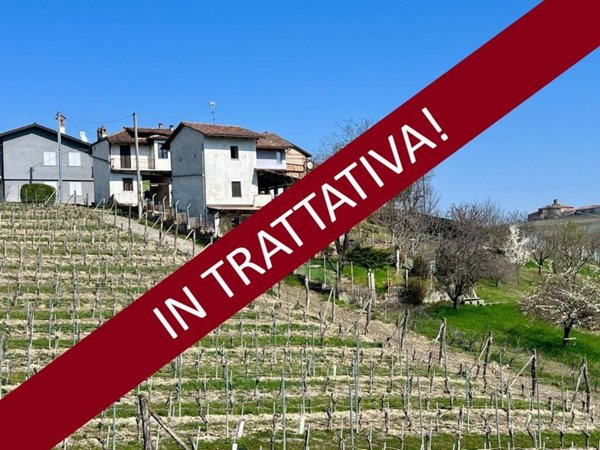 casa indipendente in vendita a Novello
