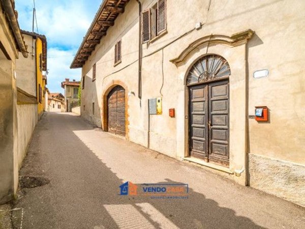 casa indipendente in vendita a Novello